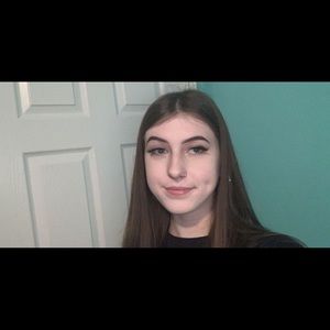 Meet your Posher, Jewell